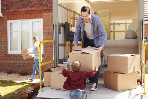 Stress-free Belgium relocation with organized belongings