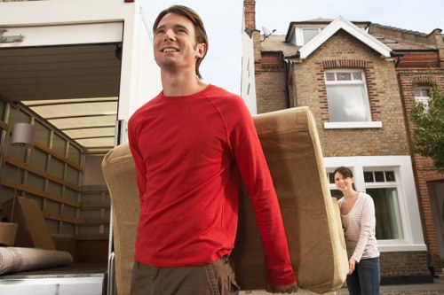 Apartment move in a Belgian city with narrow access and careful furniture transport